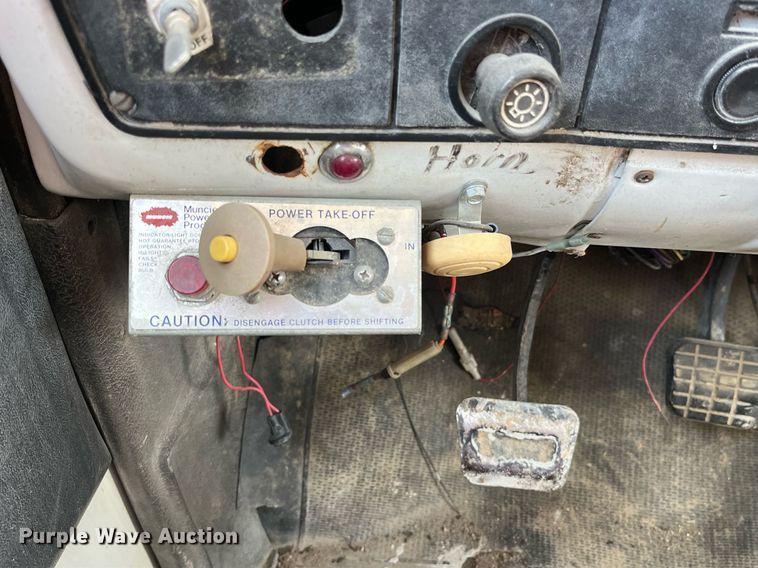 image for item DP2186 1988 Chevrolet  Kodiak  crane truck