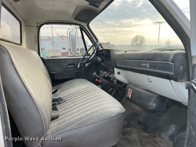 image for item DP2186 1988 Chevrolet  Kodiak  crane truck