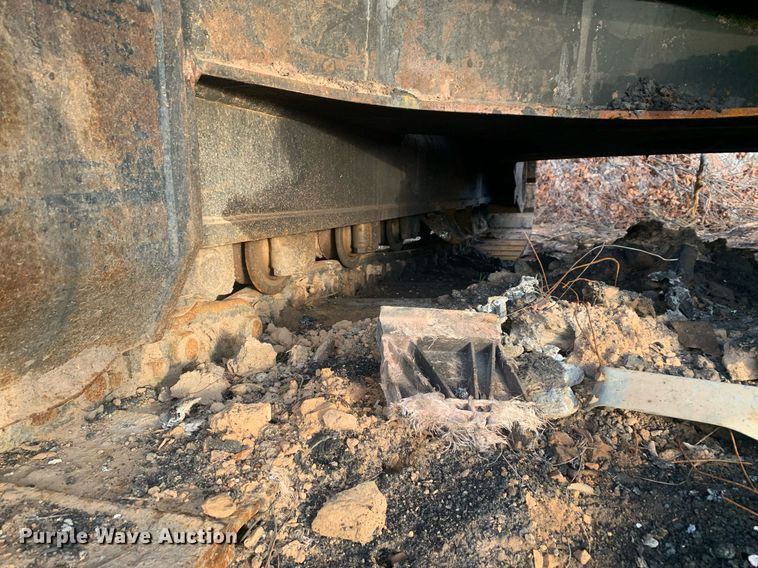 image for item DP8801 2004 Caterpillar 320CL  excavator