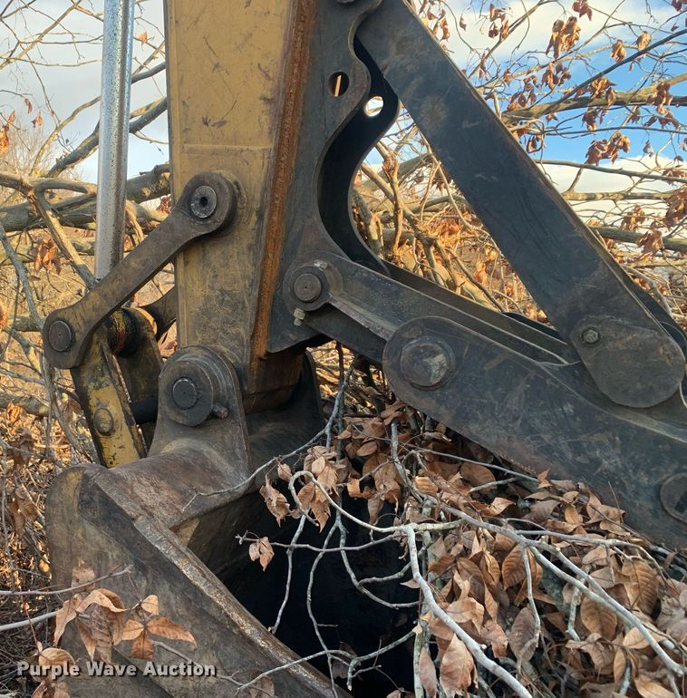 image for item DP8801 2004 Caterpillar 320CL  excavator