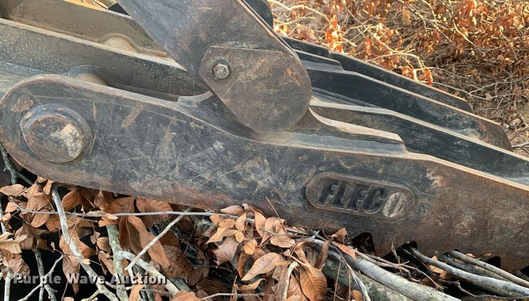 image for item DP8801 2004 Caterpillar 320CL  excavator