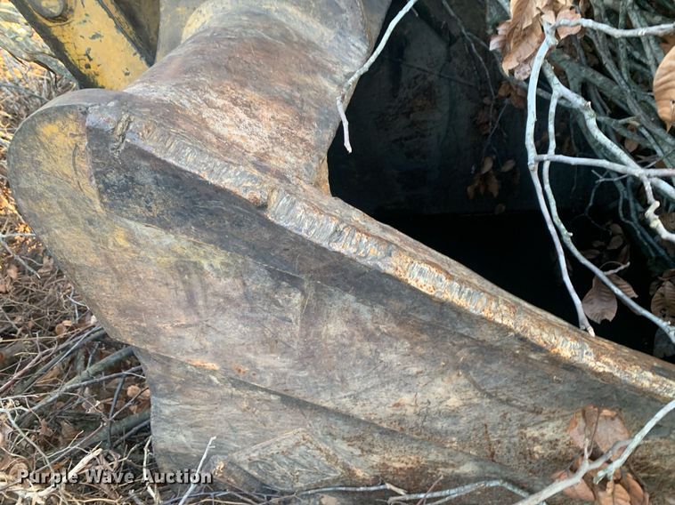 image for item DP8801 2004 Caterpillar 320CL  excavator