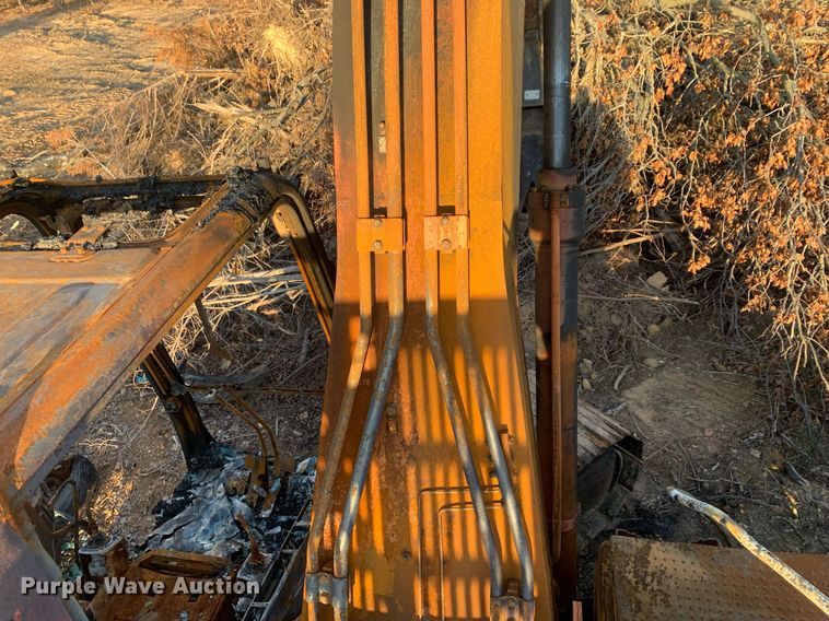 image for item DP8801 2004 Caterpillar 320CL  excavator