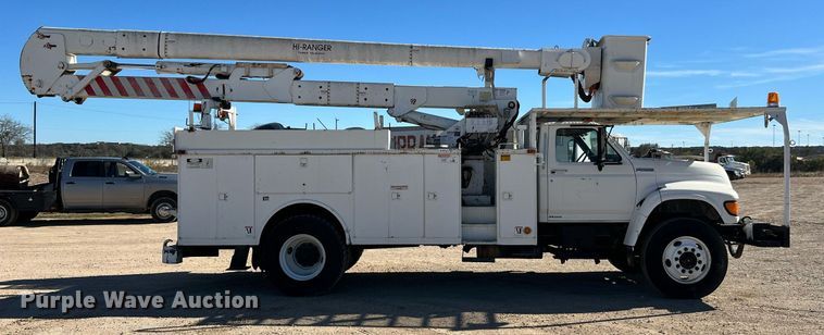 image for item DQ2338 1998 Ford F800  bucket truck