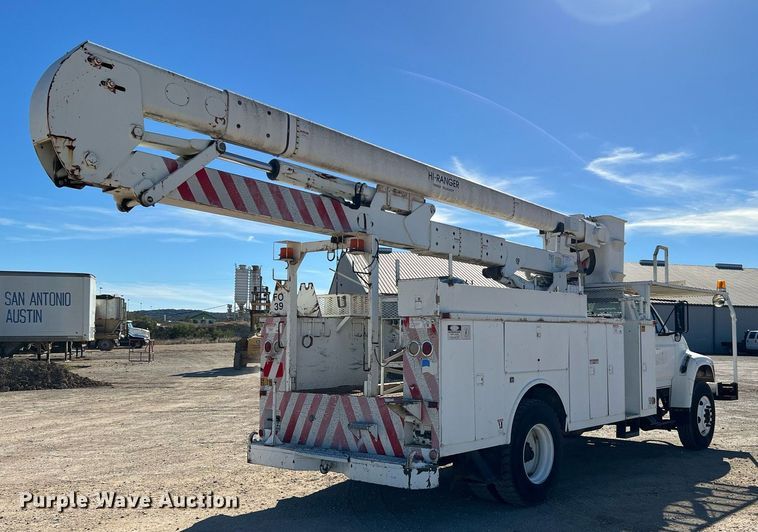 image for item DQ2338 1998 Ford F800  bucket truck