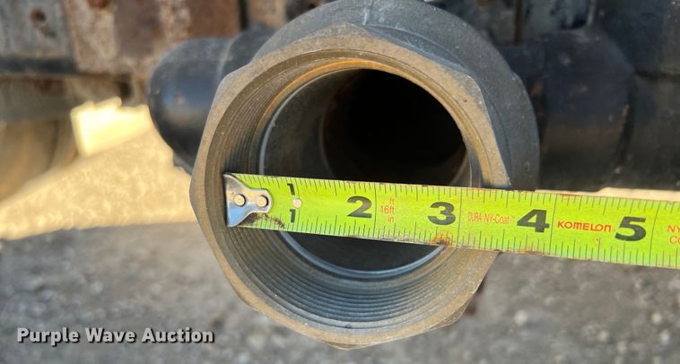 image for item DQ2339 2005 GMC C7500  water truck