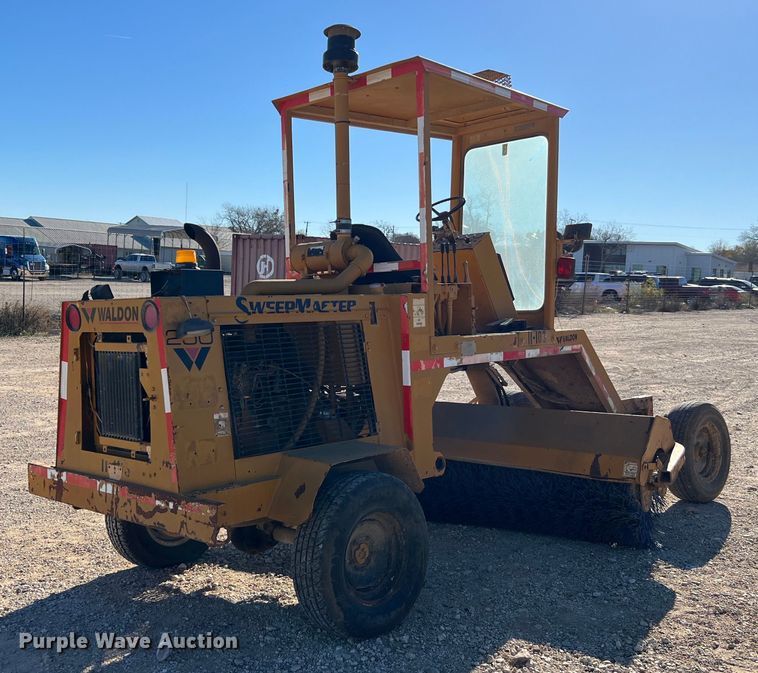 image for item DQ2340 2001 Waldon SM-250  broom