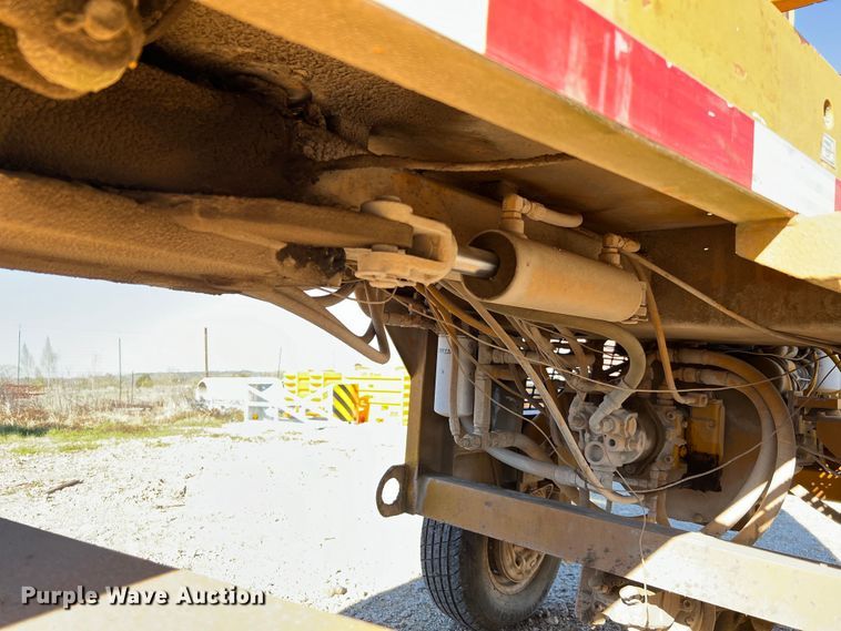 image for item DQ2340 2001 Waldon SM-250  broom