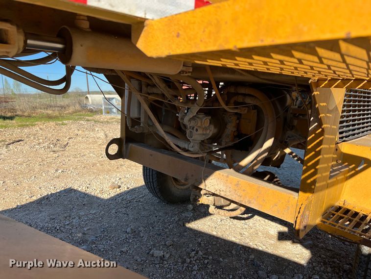 image for item DQ2340 2001 Waldon SM-250  broom