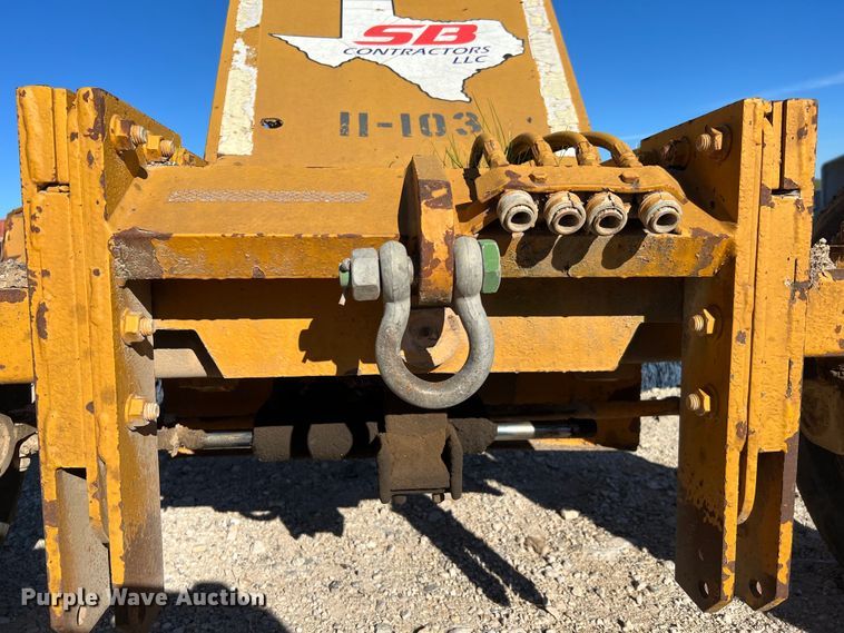 image for item DQ2340 2001 Waldon SM-250  broom