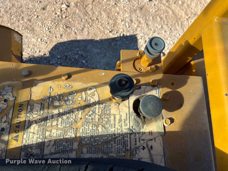 image for item DQ2340 2001 Waldon SM-250  broom