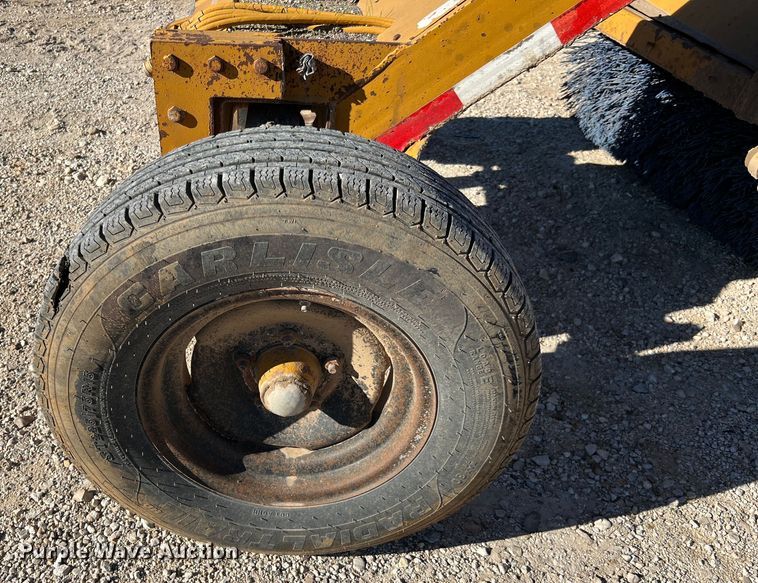 image for item DQ2340 2001 Waldon SM-250  broom