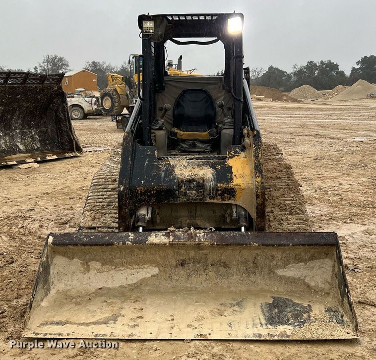 image for item DQ2345 2006 Caterpillar 277B  tracked skid steer loader