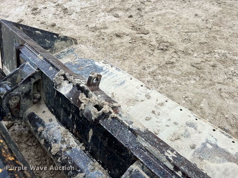 image for item DQ2345 2006 Caterpillar 277B  tracked skid steer loader