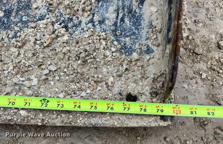 image for item DQ2345 2006 Caterpillar 277B  tracked skid steer loader