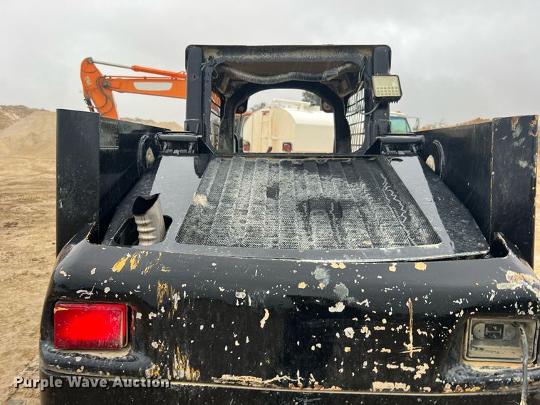 image for item DQ2345 2006 Caterpillar 277B  tracked skid steer loader