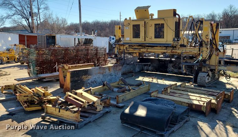 image for item DR7850 CMI PS-150  placer spreader