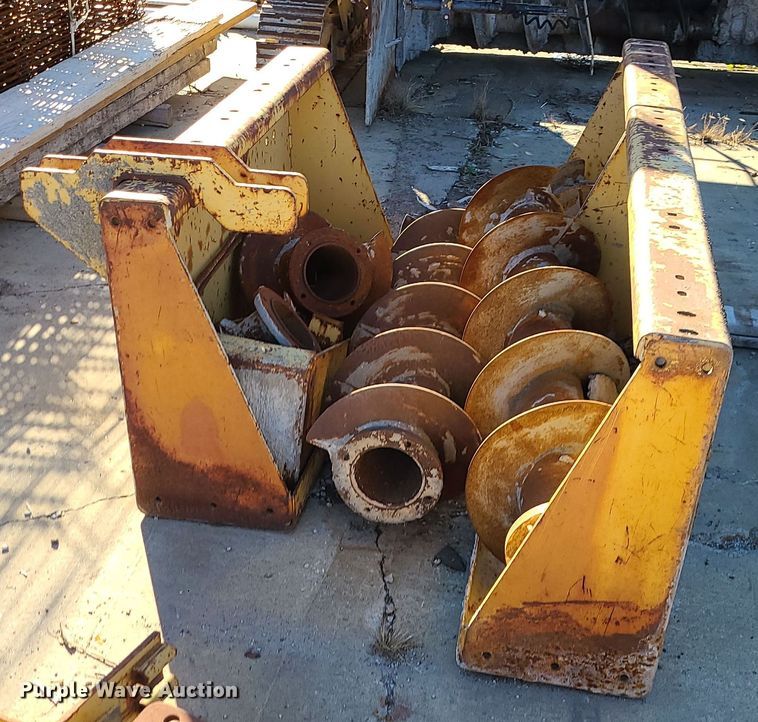 image for item DR7850 CMI PS-150  placer spreader