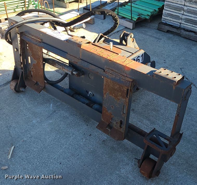 image for item DR7854 Melroe  skid steer cold planer