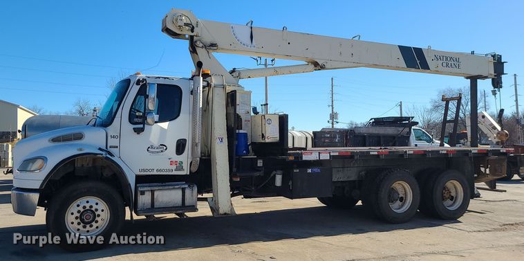 image for item DR7856 2007 Freightliner Business Class M2  crane truck