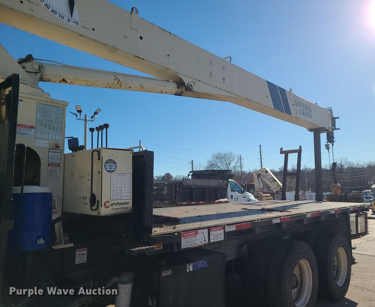 image for item DR7856 2007 Freightliner Business Class M2  crane truck