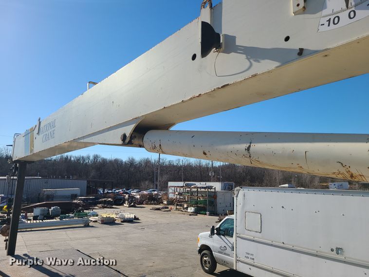 image for item DR7856 2007 Freightliner Business Class M2  crane truck