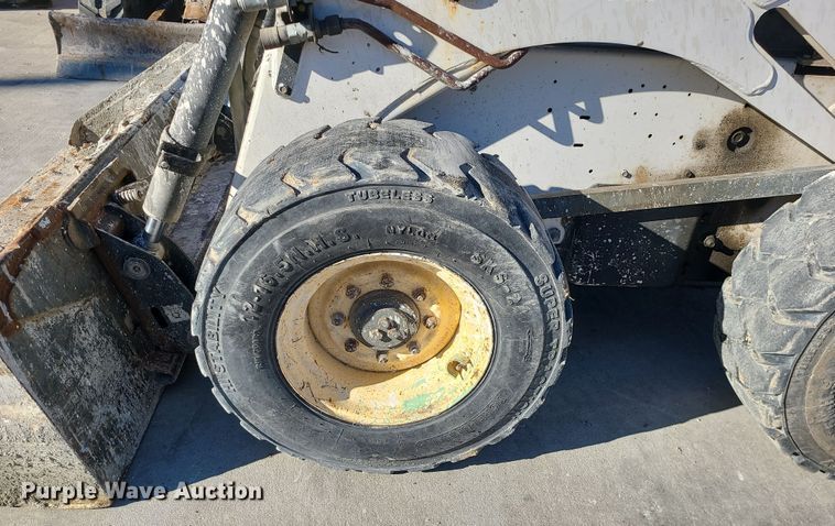 image for item DR7857 2002 Bobcat 873  skid steer loader