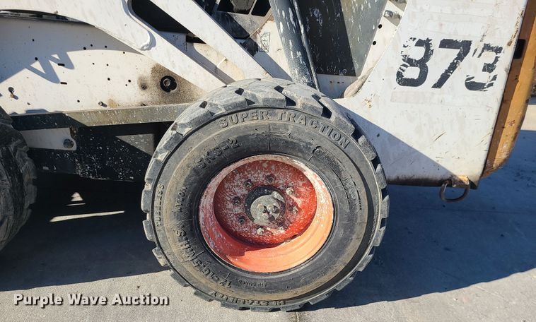 image for item DR7857 2002 Bobcat 873  skid steer loader