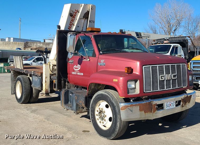 image for item DR7858 1995 GMC TopKick  crane truck