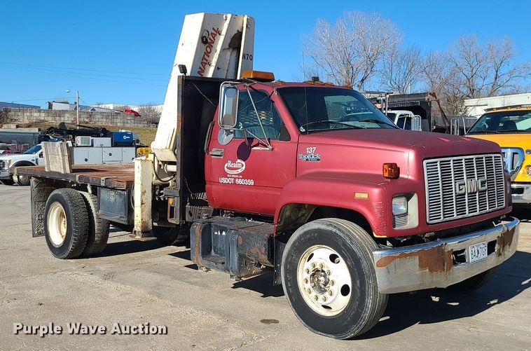 image for item DR7858 1995 GMC TopKick  crane truck