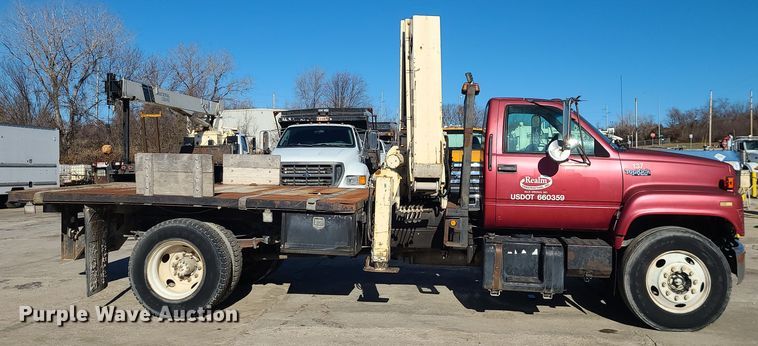 image for item DR7858 1995 GMC TopKick  crane truck