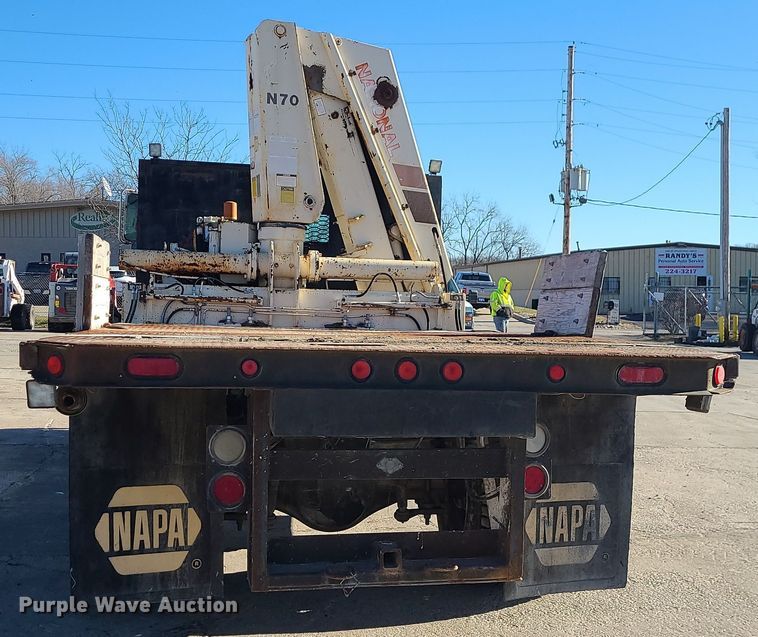 image for item DR7858 1995 GMC TopKick  crane truck