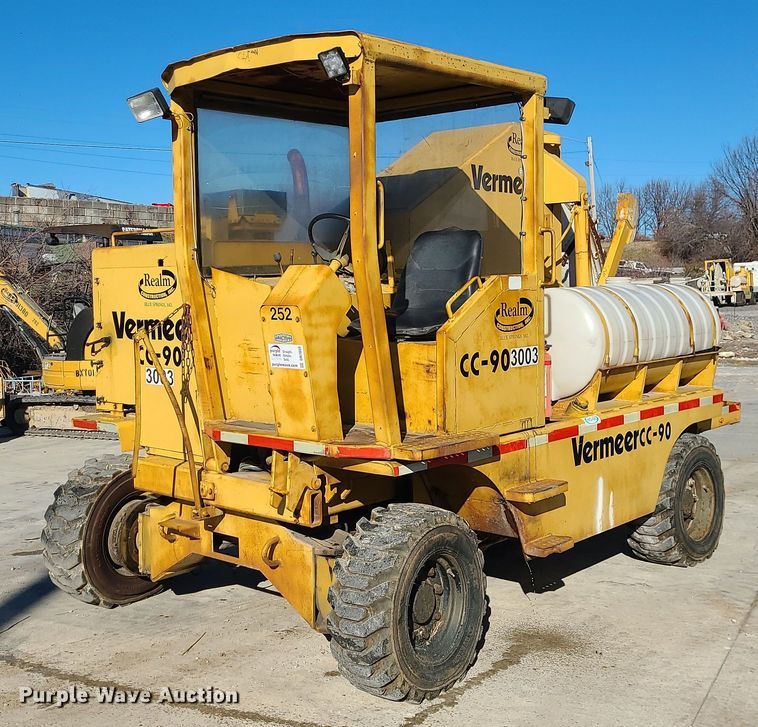 image for item DR7859 1985 Vermeer CC-90  rock saw