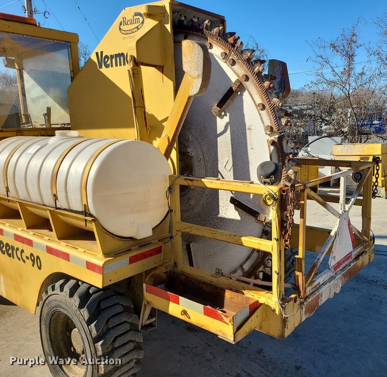 image for item DR7859 1985 Vermeer CC-90  rock saw