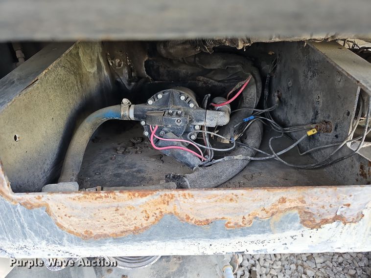 image for item DS5724 2007 Sterling SC8000  street sweeper truck