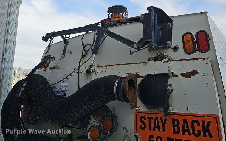 image for item DS5724 2007 Sterling SC8000  street sweeper truck