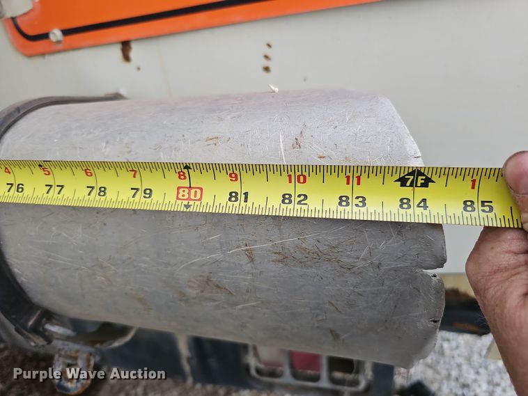 image for item DS5724 2007 Sterling SC8000  street sweeper truck