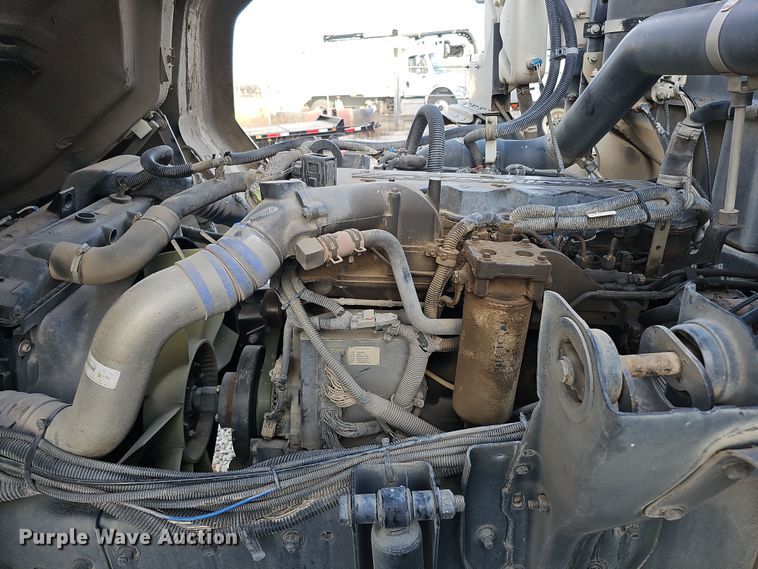 image for item DS5724 2007 Sterling SC8000  street sweeper truck