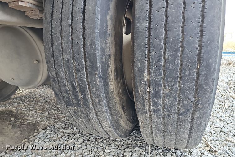 image for item DS5724 2007 Sterling SC8000  street sweeper truck