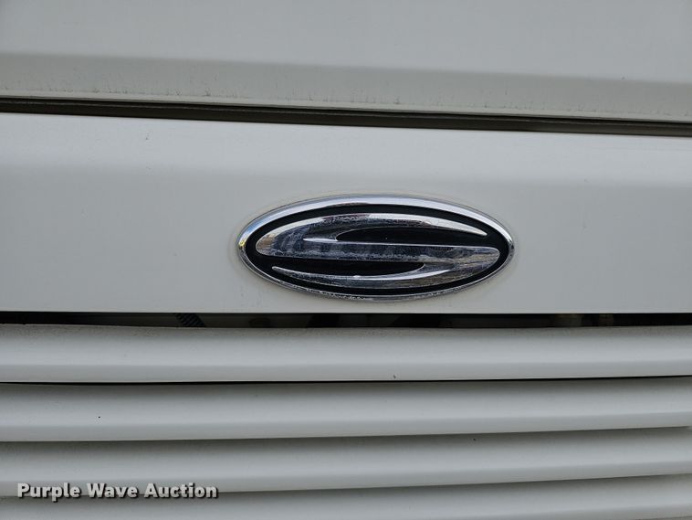 image for item DS5724 2007 Sterling SC8000  street sweeper truck