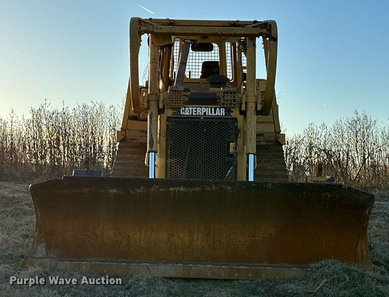 image for item DW5000 Caterpillar D6H  dozer