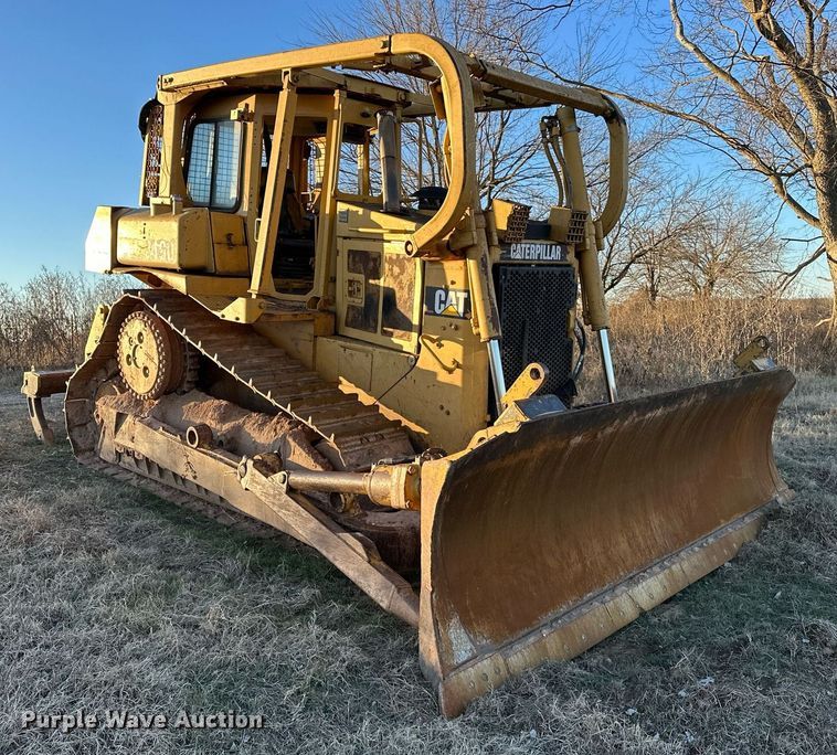 image for item DW5000 Caterpillar D6H  dozer