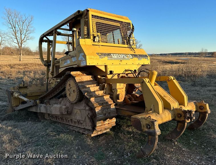 image for item DW5000 Caterpillar D6H  dozer