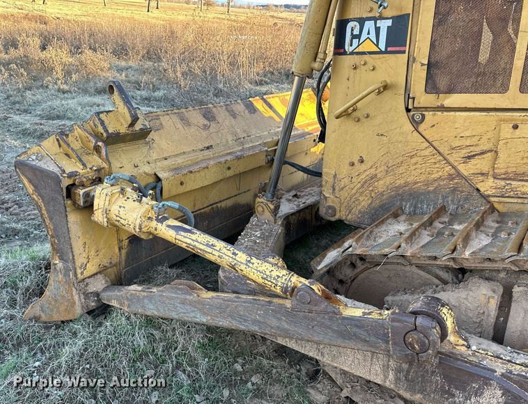 image for item DW5000 Caterpillar D6H  dozer