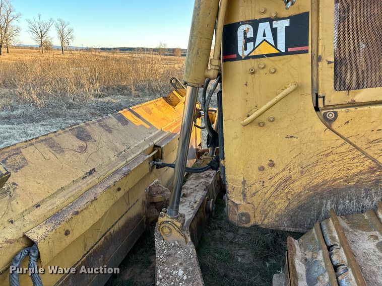 image for item DW5000 Caterpillar D6H  dozer