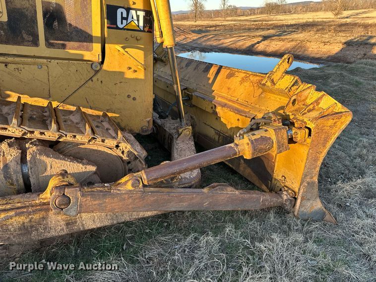 image for item DW5000 Caterpillar D6H  dozer