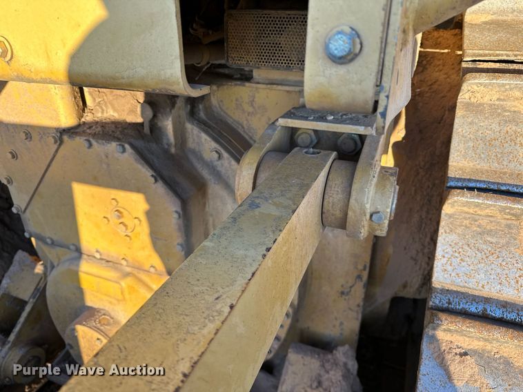image for item DW5000 Caterpillar D6H  dozer