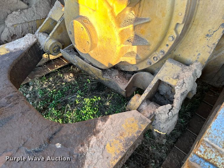 image for item DW5000 Caterpillar D6H  dozer