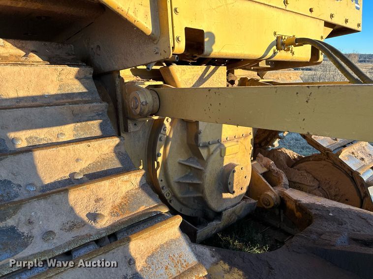 image for item DW5000 Caterpillar D6H  dozer