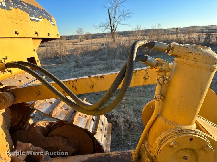 image for item DW5000 Caterpillar D6H  dozer